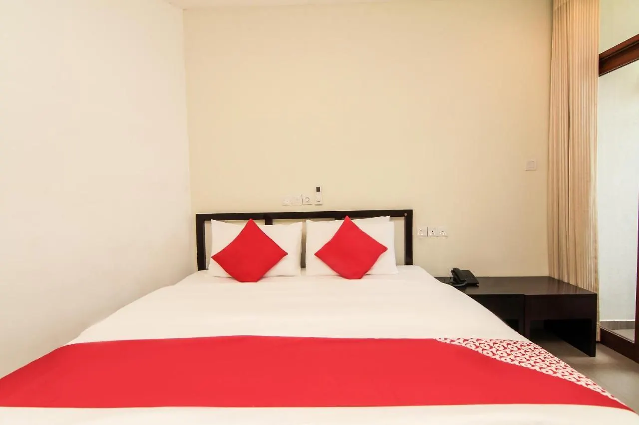 Saninro Hotel - Ragama